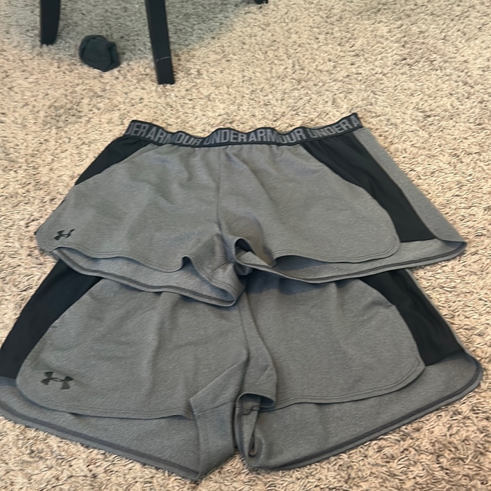 2 pair of under armour shorts
